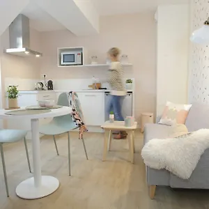  Appartement Sleepinconcarneau - Centre Piétonnier - 200 M De La France